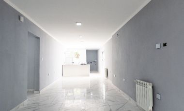 Casa en venta c/ cochera en Centro