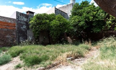 Casa en venta c/ cochera en Centro