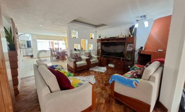 Venta de Casa en Conocoto – Conjunto 6 de Junio