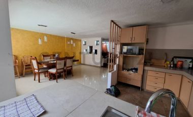 Venta de Casa en Conocoto – Conjunto 6 de Junio