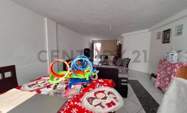 Venta de Casa en Conocoto – Conjunto 6 de Junio