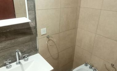 Moderno Monoambiente con Balcón y Bajas Expensas en El Palomar