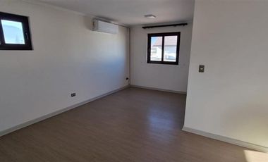 Casa en Venta en Sendero Rio Ñiuble 430 Machali