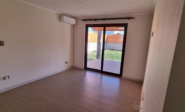 Casa en Venta en Sendero Rio Ñiuble 430 Machali