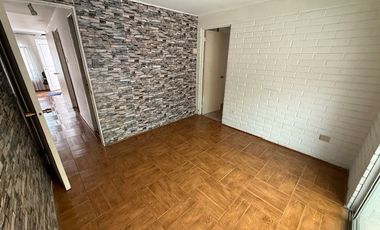 Casa en Arriendo en Valle El Sol / Pasaje Mavilla