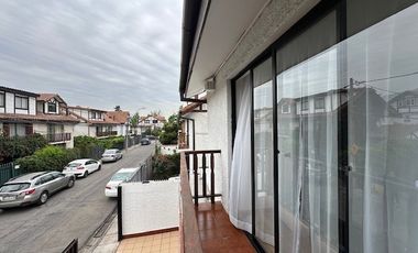 Casa en Arriendo en luis calvo mackenna con avenida las condes