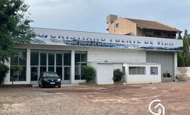 Venta de galpón de uso comercial en Neuquén Capital