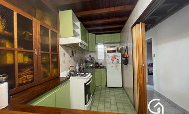 Venta de galpón de uso comercial en Neuquén Capital