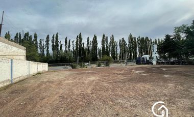 Venta de galpón de uso comercial en Neuquén Capital