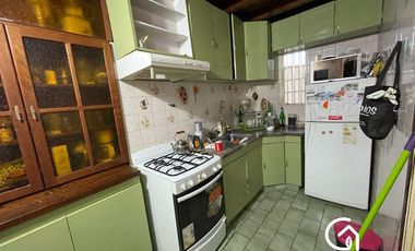 Venta de galpón de uso comercial en Neuquén Capital