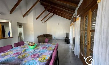 Venta de galpón de uso comercial en Neuquén Capital