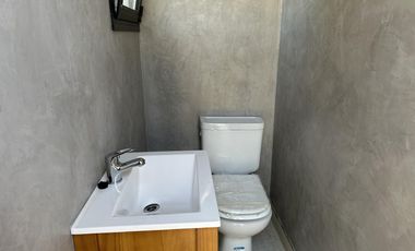 VENTA CASA A ESTRENAR SAN SEBASTIAN  AREA 11 CON VISTA A LA LAGUNA