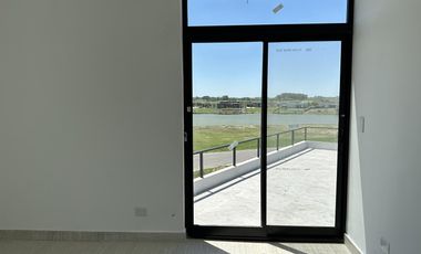 VENTA CASA A ESTRENAR SAN SEBASTIAN  AREA 11 CON VISTA A LA LAGUNA