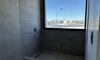 VENTA CASA A ESTRENAR SAN SEBASTIAN  AREA 11 CON VISTA A LA LAGUNA