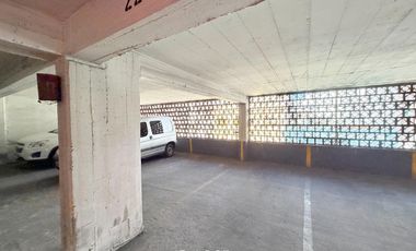 Cochera en Segundo Piso - Zona Centro