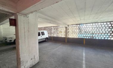 Cochera en Segundo Piso - Zona Centro