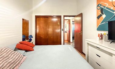 LA FLORIDA. Casa 4 amb. en lote 10 x 34