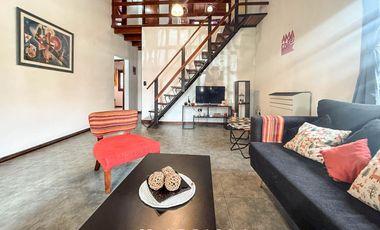 LA FLORIDA. Casa 4 amb. en lote 10 x 34