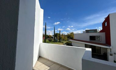 🏡 Renta de Casa en Molino de Santo Domingo | 3 Recámaras | Amplios Espacios.