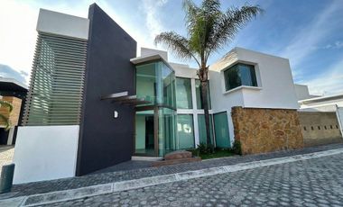 🏡 Renta de Casa en Molino de Santo Domingo | 3 Recámaras | Amplios Espacios.