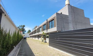 Departamento / Casa tipo Triplex en venta en Don Torcuato - A estrenar!