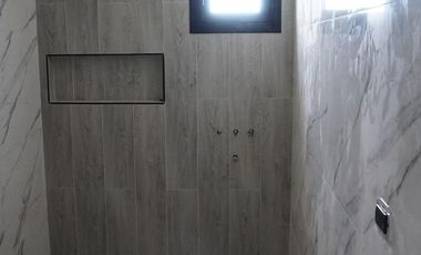 Casa de hormigón a estrenar - Mar Chiquita