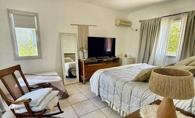 Casa en Alquiler Anual en el Barrio Santa Barbara, Tigre