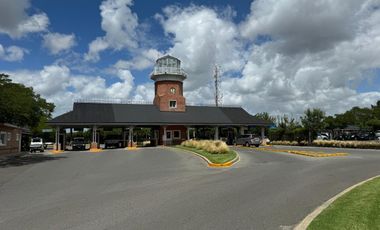 Casa en alquiler anual en el Barrio Santa Barbara, Tigre