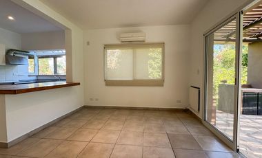 Casa en Alquiler Anual en el Barrio Santa Barbara, Tigre