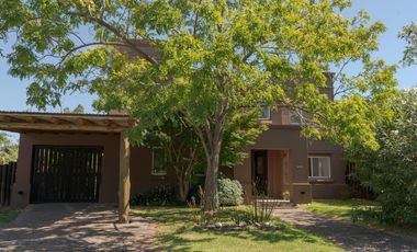 Casa en Alquiler Anual en el Barrio Santa Barbara, Tigre