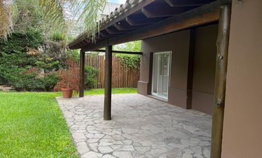 Casa en alquiler anual en el Barrio Santa Barbara, Tigre