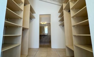 Casa en Alquiler Anual en el Barrio Santa Barbara, Tigre