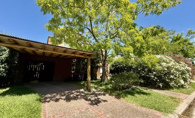 Casa en alquiler anual en el Barrio Santa Barbara, Tigre