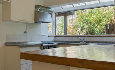 Casa en Alquiler Anual en el Barrio Santa Barbara, Tigre