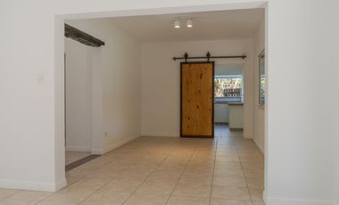 Casa en Alquiler Anual en el Barrio Santa Barbara, Tigre