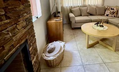 Casa en alquiler anual en el Barrio Santa Barbara, Tigre