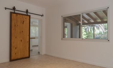 Casa en Alquiler Anual en el Barrio Santa Barbara, Tigre