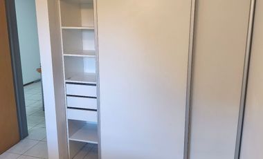 Departamento en alquiler con balcon a 100 mts de Plaza Jeronimo del Barco
