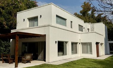 Casa en venta en Mayling Club De Campo,  Pilar - 5 Ambientes
