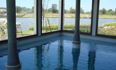 Venta en obra financiada, departamento de 2 dormitorios con jardin exclusivo en Albanueva