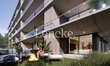 Venta en obra financiada, departamento de 2 dormitorios con jardin exclusivo en Albanueva