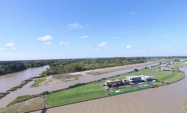 Venta en obra financiada, departamento de 2 dormitorios con jardin exclusivo en Albanueva