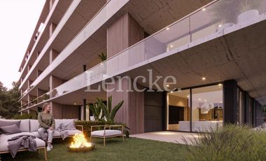 Venta en obra financiada, departamento de 2 dormitorios con jardin exclusivo en Albanueva