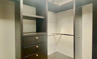 Excelente casa En calle cerrada en renta en Tecamachalco