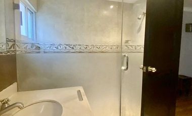 Excelente casa En calle cerrada en renta en Tecamachalco