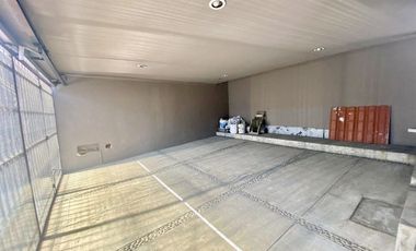 Excelente casa En calle cerrada en renta en Tecamachalco