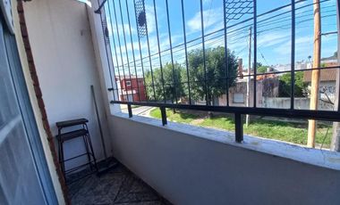 PH de 3 amb. a la venta - Isidro Casanova - a 4 cuadras de la RN 3