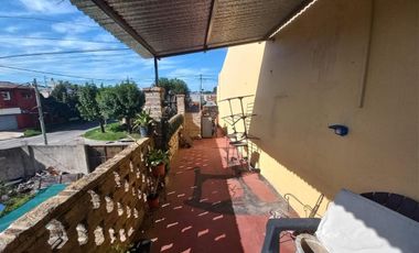 PH de 3 amb. a la venta - Isidro Casanova - a 4 cuadras de la RN 3