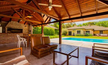 Venta Casa de 5 dormitorios en Fisherton