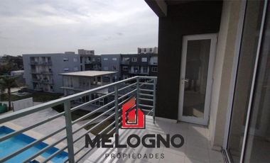 Departamento en  Complejo Solares